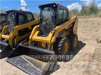 CAT 236D3 Міні-навантажувачі