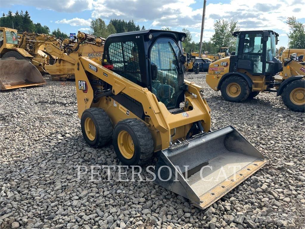 CAT 236D3 Міні-навантажувачі