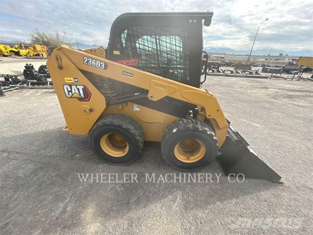 CAT 236D3 C3H2 Міні-навантажувачі