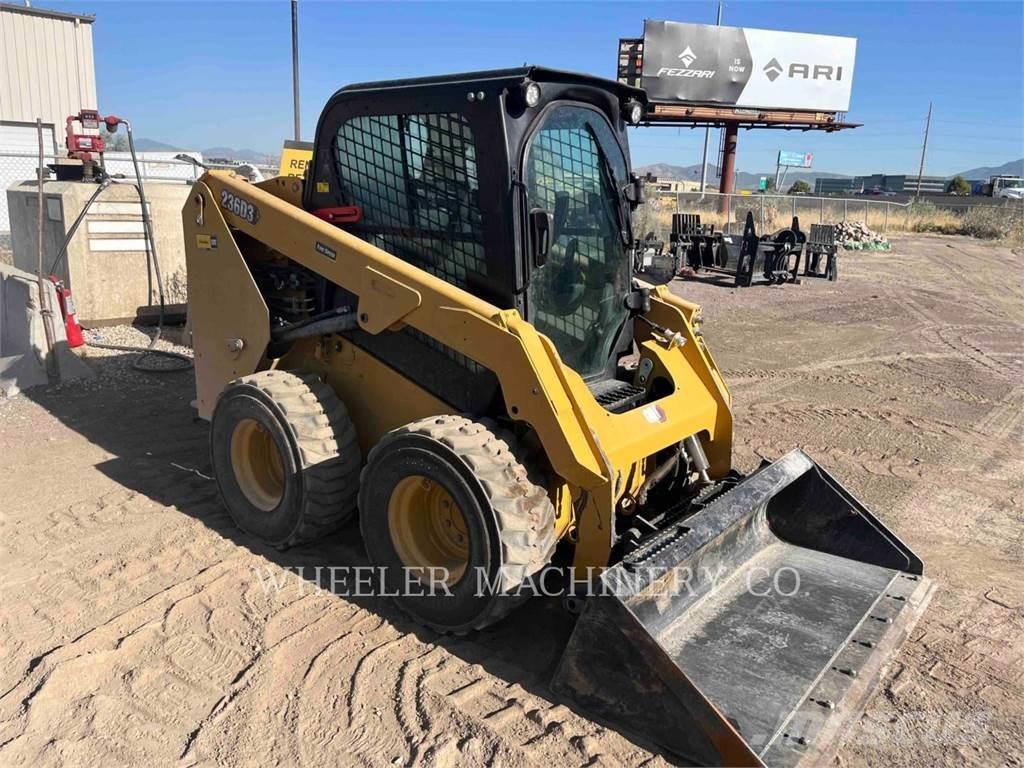 CAT 236D3 C3H2 Міні-навантажувачі