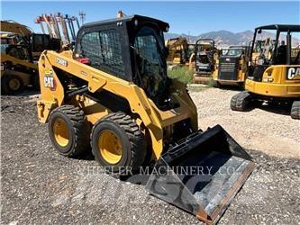 CAT 236D3 C3H2 Міні-навантажувачі