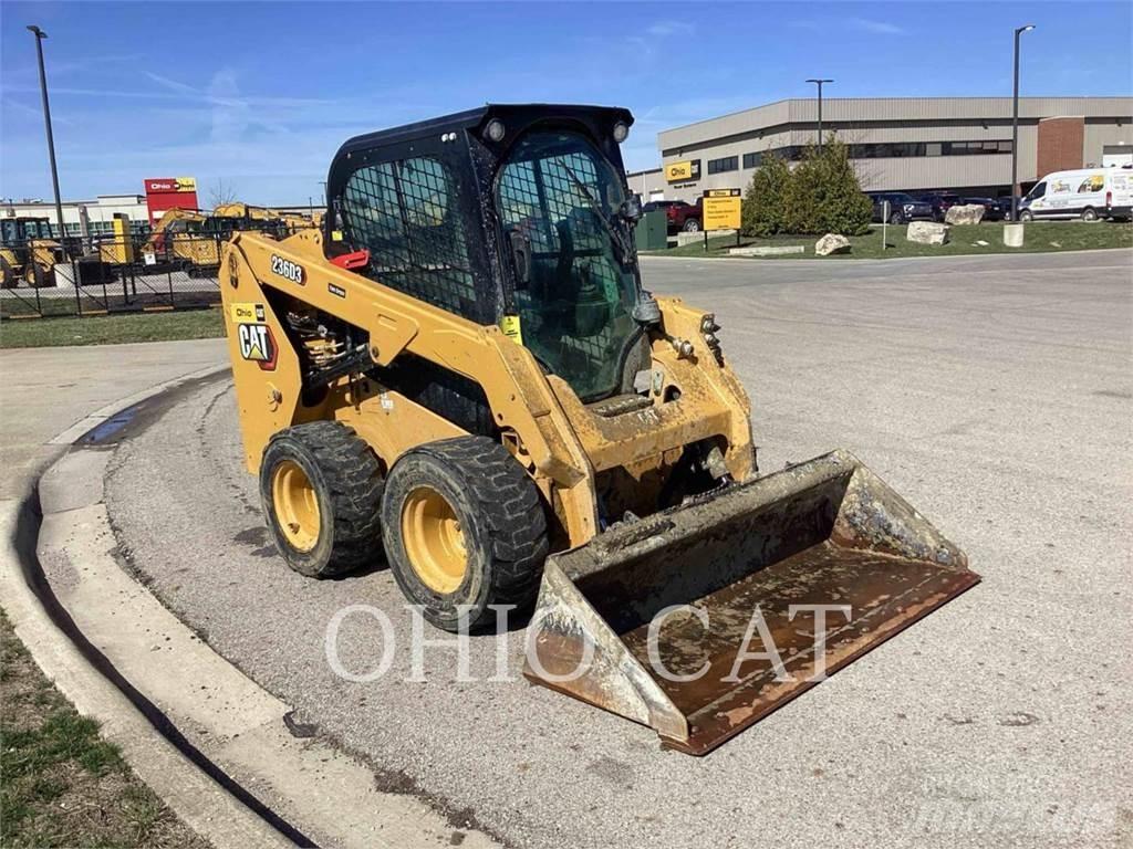 CAT 236D3 C3H2 Міні-навантажувачі