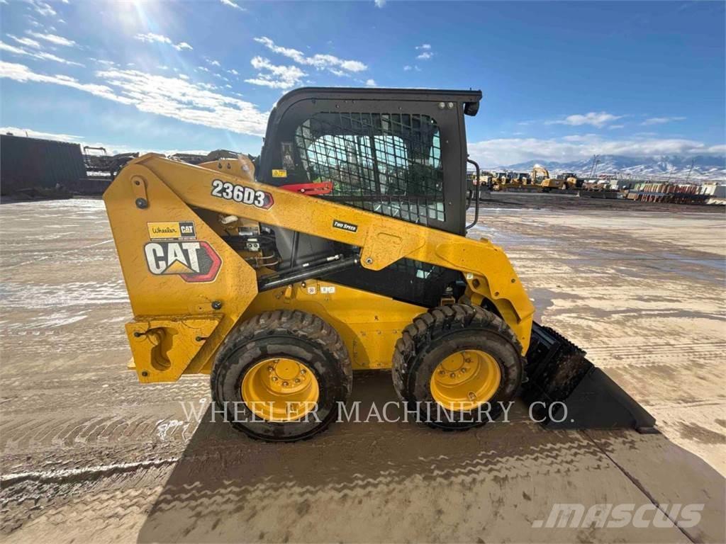 CAT 236D3 C3H2 Міні-навантажувачі