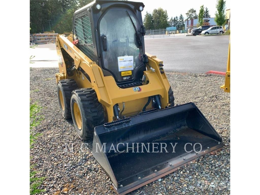 CAT 236D3 H2CB Міні-навантажувачі