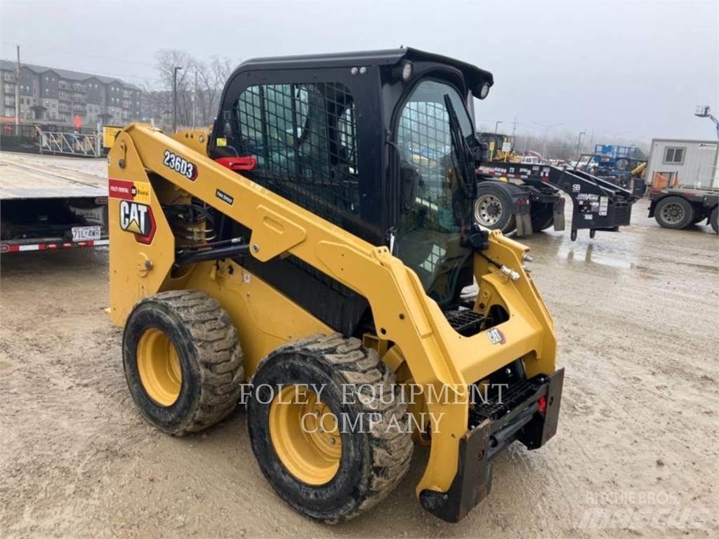 CAT 236D3STD2C Міні-навантажувачі