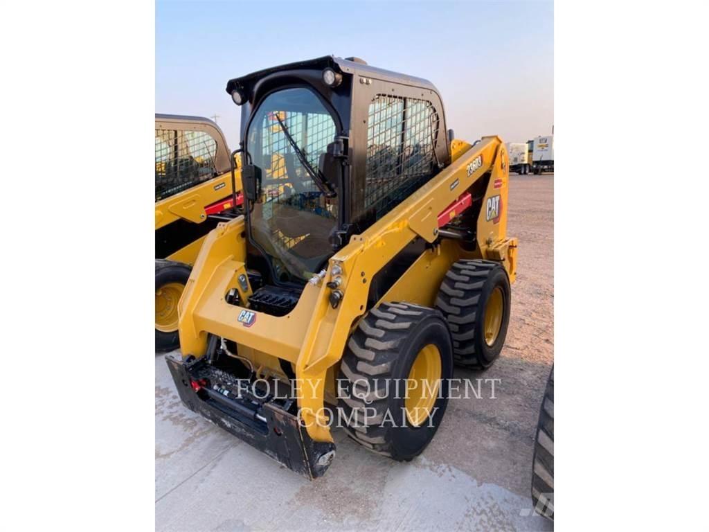 CAT 236D3STD2C Міні-навантажувачі