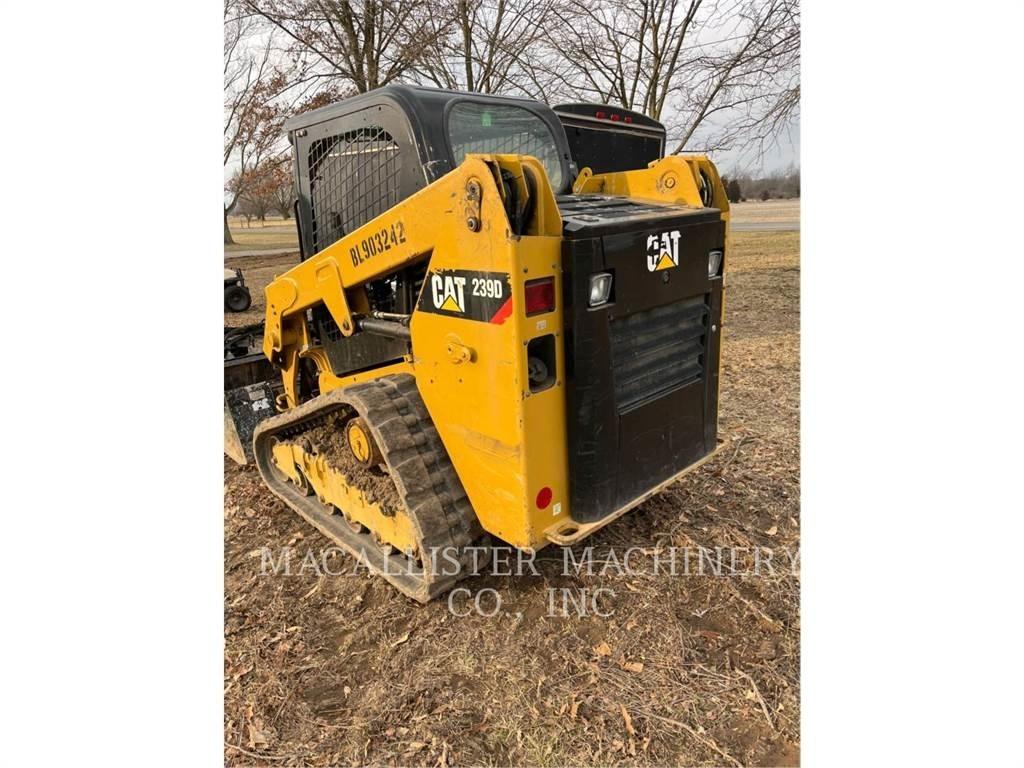 CAT 239D Гусеничні вантажники