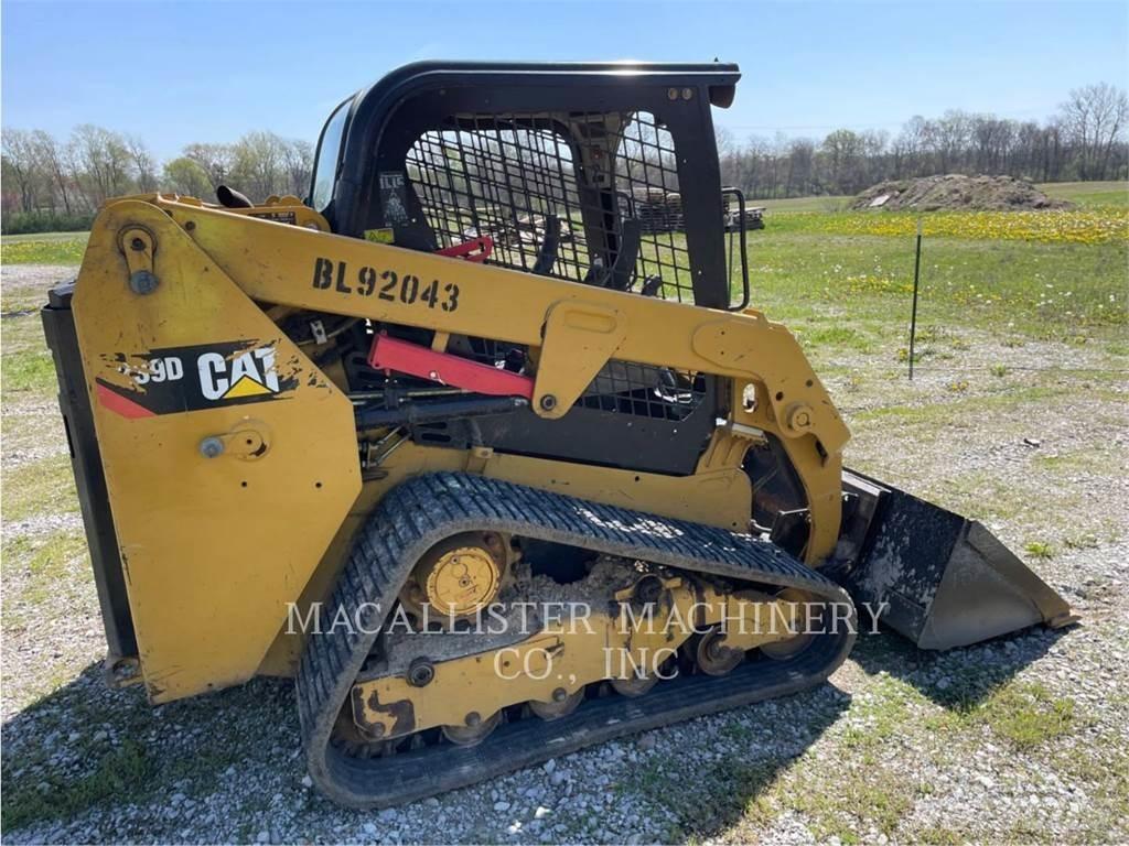 CAT 239D Гусеничні вантажники