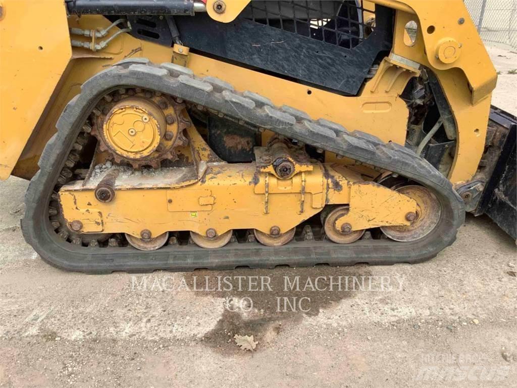 CAT 239D Гусеничні вантажники