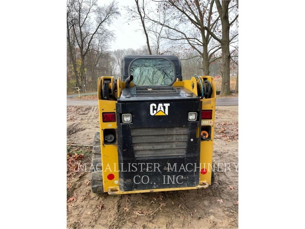 CAT 239D Гусеничні вантажники