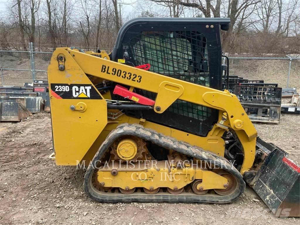 CAT 239D Гусеничні вантажники