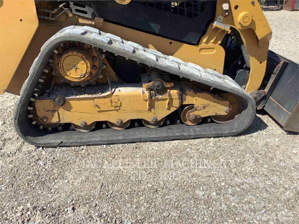 CAT 239D Гусеничні вантажники