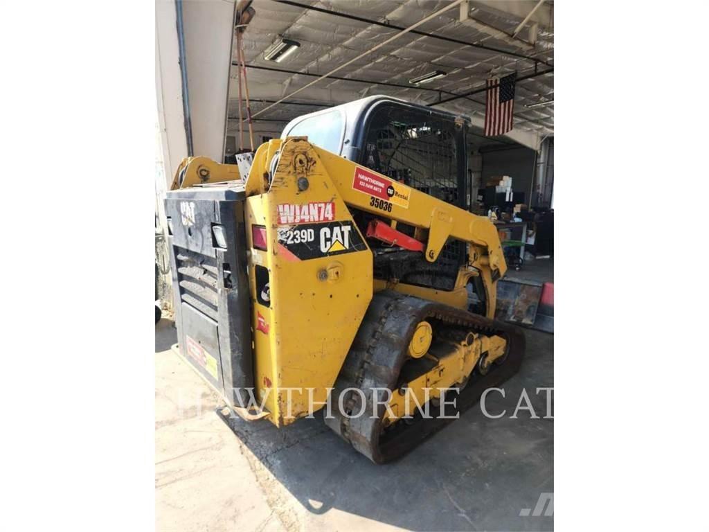 CAT 239D Гусеничні вантажники