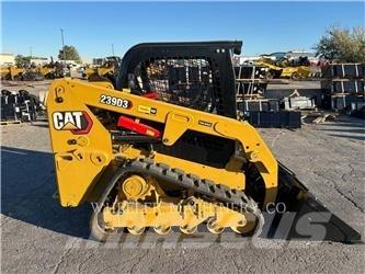 CAT 239D3 C1H2 Гусеничні вантажники