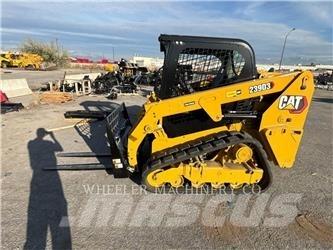 CAT 239D3 C1H2 Гусеничні вантажники