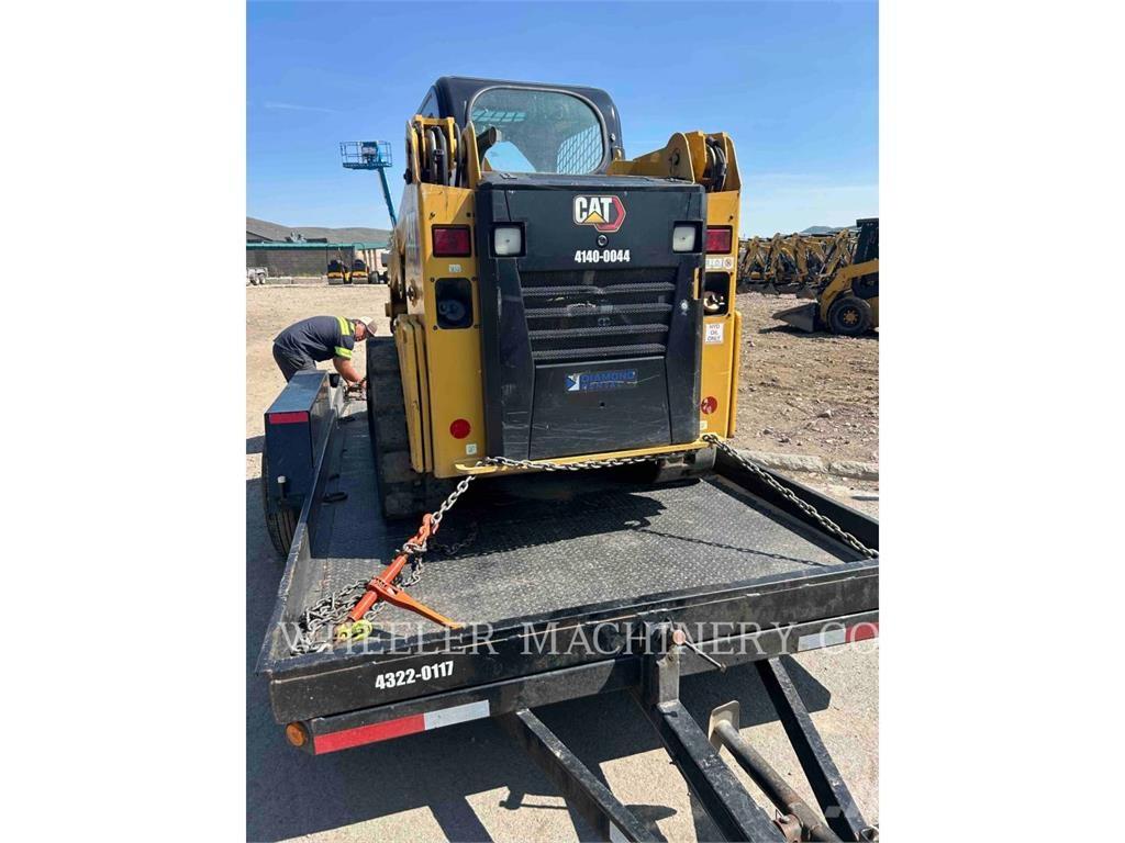 CAT 239D3 C1H2 Гусеничні вантажники