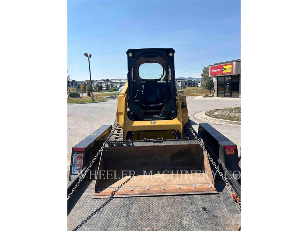 CAT 239D3 C1H2 Гусеничні вантажники