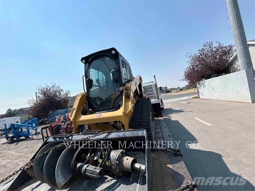 CAT 239D3 C3H2 Гусеничні вантажники