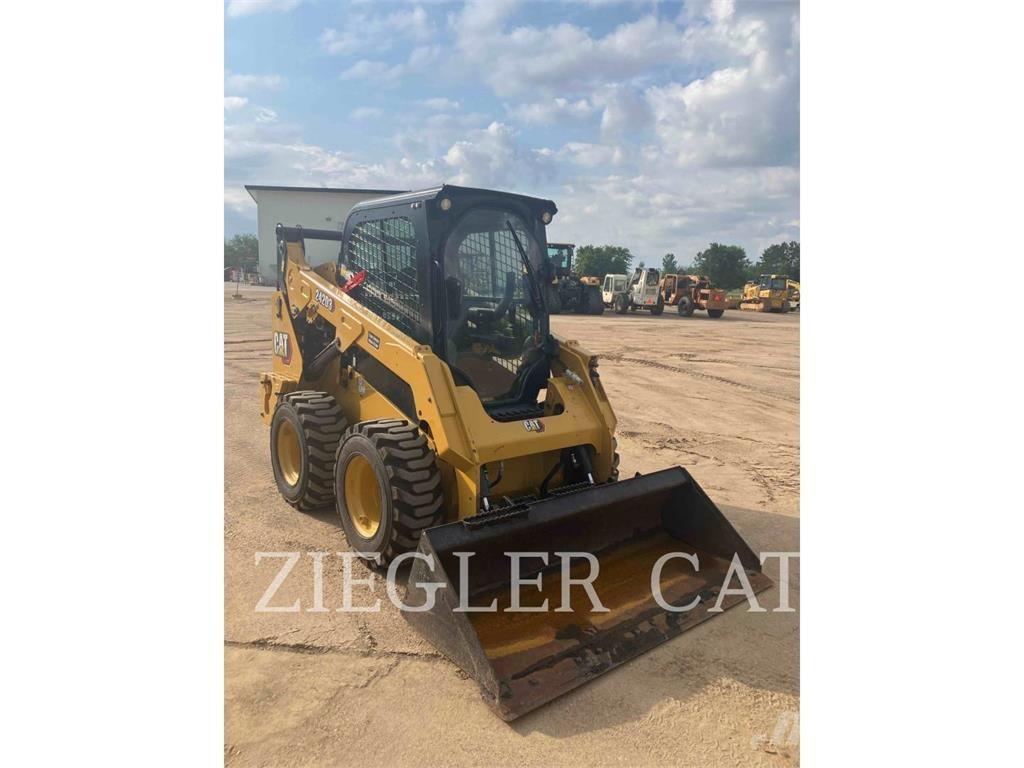 CAT 242D3 Міні-навантажувачі