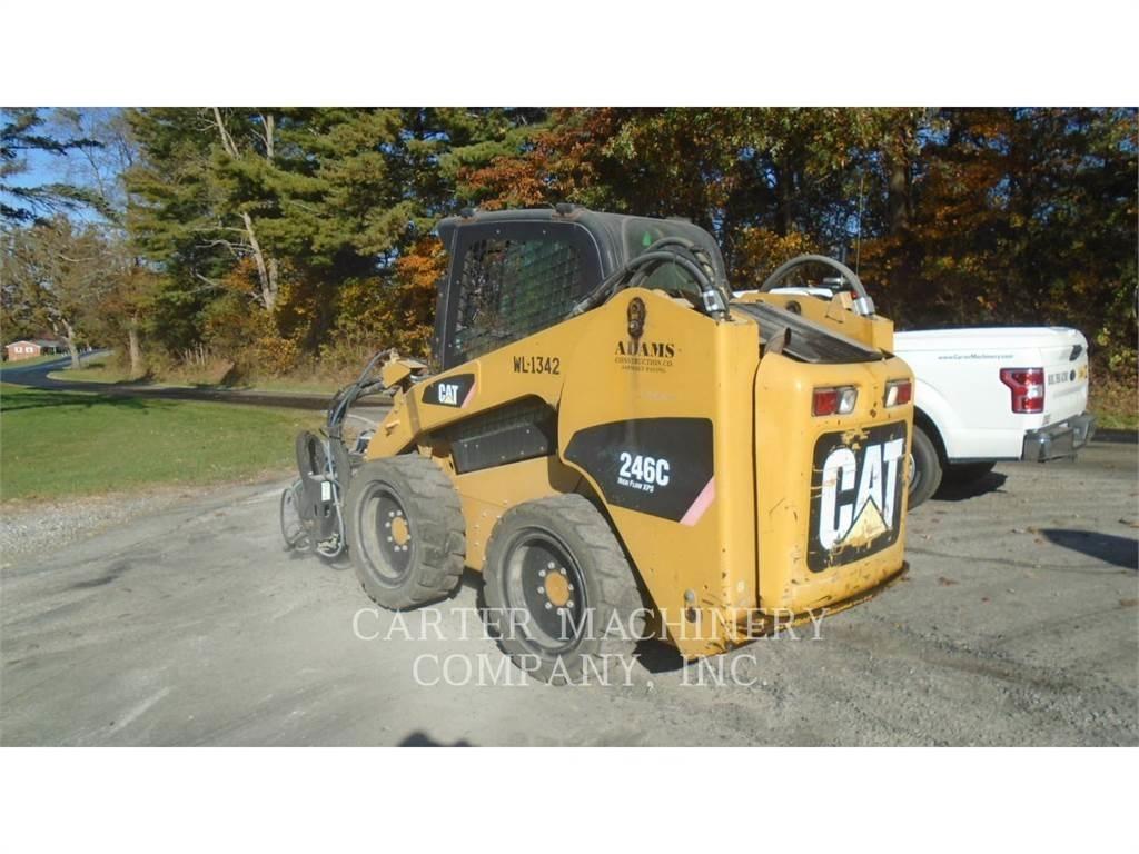 CAT 246C Міні-навантажувачі