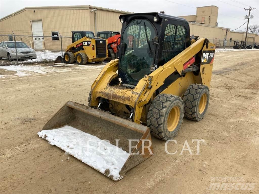 CAT 246D Міні-навантажувачі