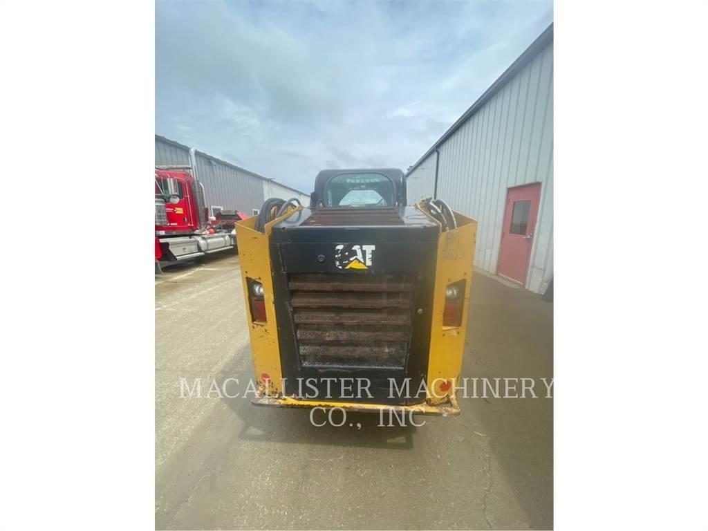 CAT 246D Міні-навантажувачі