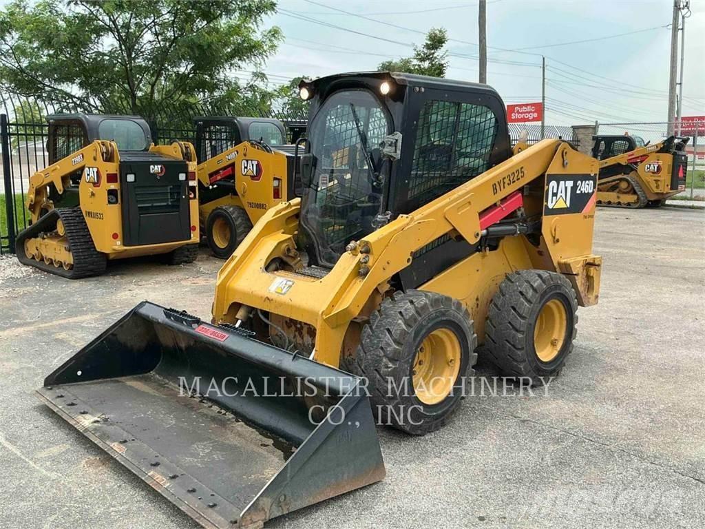 CAT 246D Міні-навантажувачі