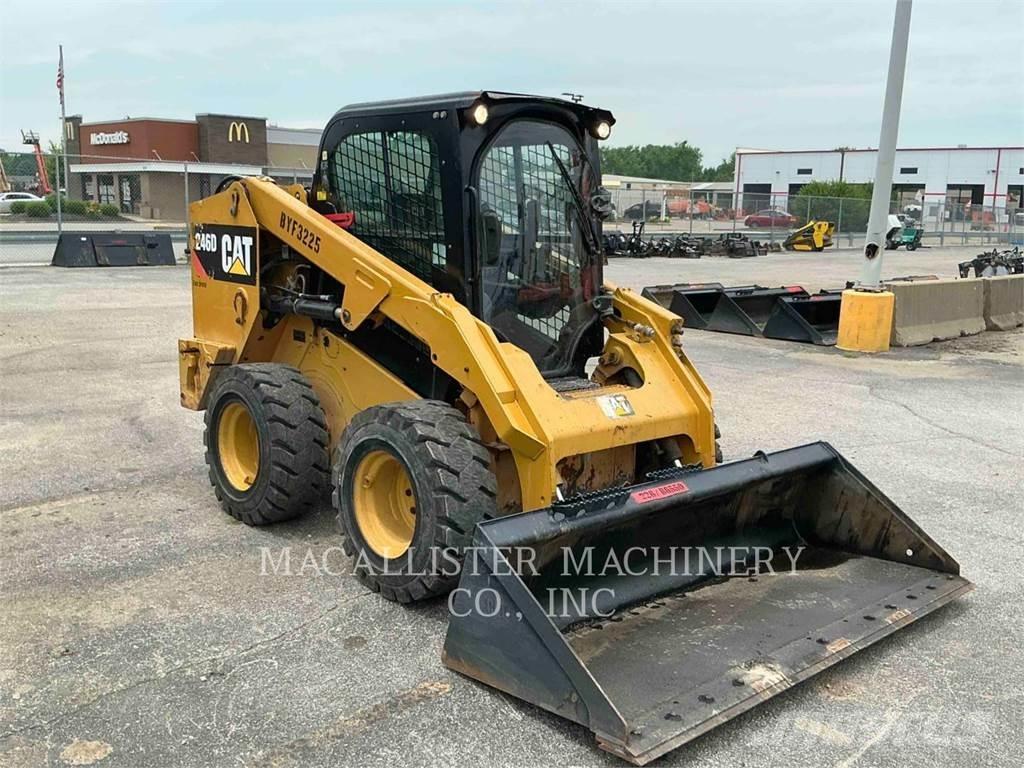 CAT 246D Міні-навантажувачі