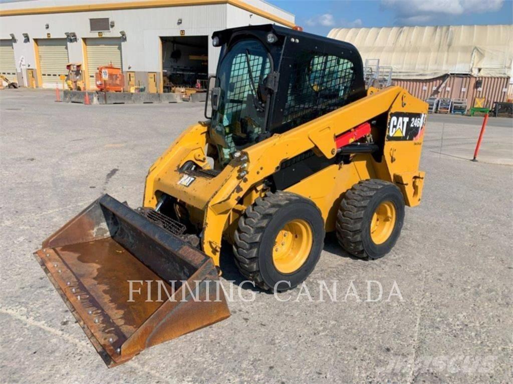CAT 246D Міні-навантажувачі