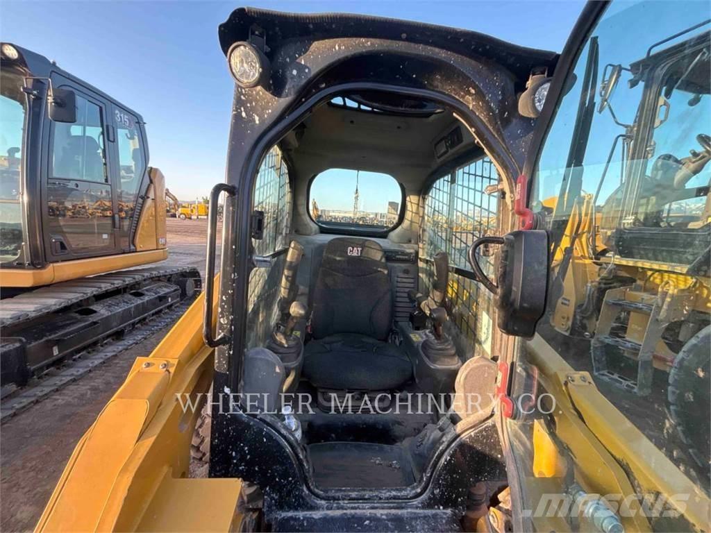 CAT 246D2 C3H4 Міні-навантажувачі