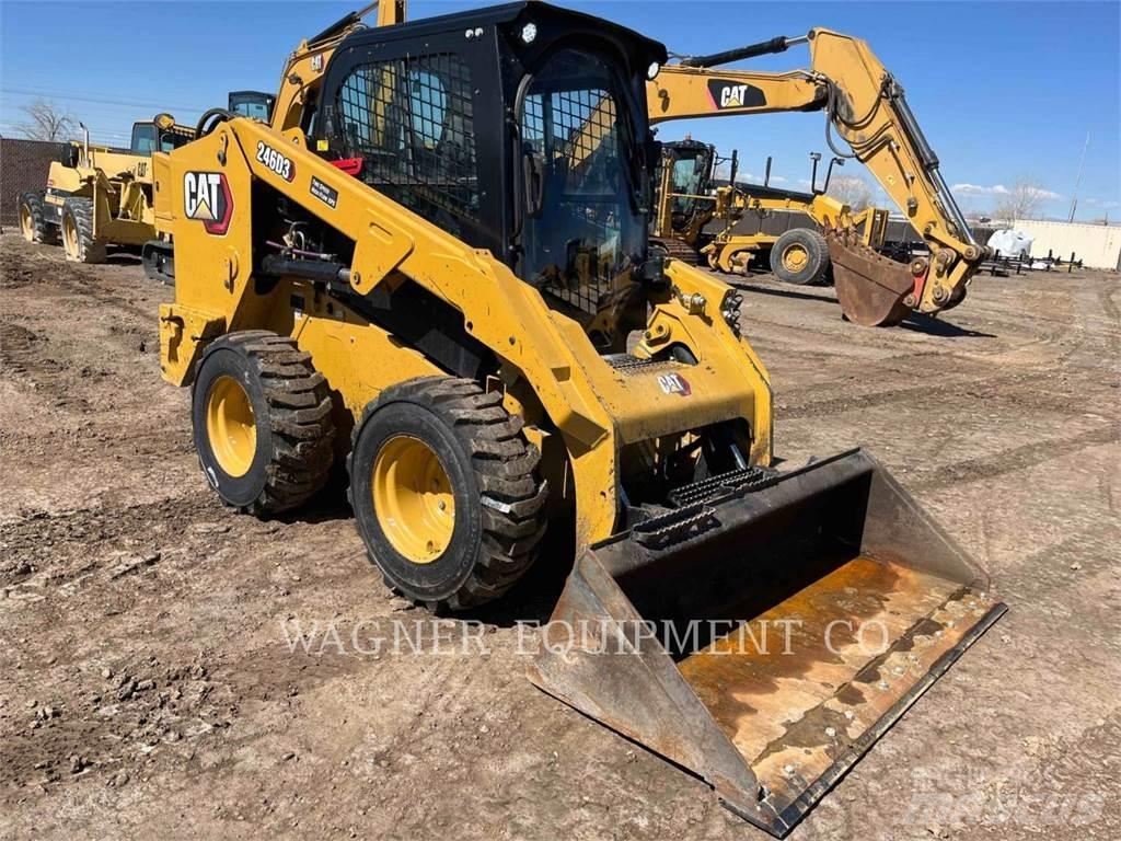 CAT 246D3 Міні-навантажувачі