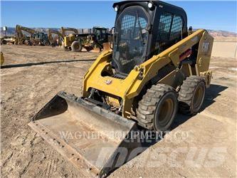 CAT 246D3 Міні-навантажувачі
