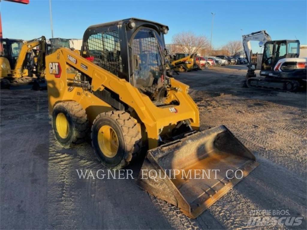 CAT 246D3 Міні-навантажувачі