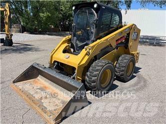 CAT 246D3 Міні-навантажувачі