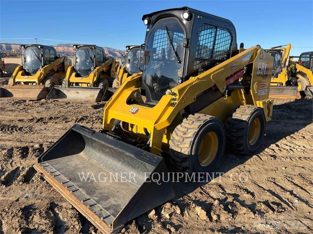CAT 246D3 Міні-навантажувачі
