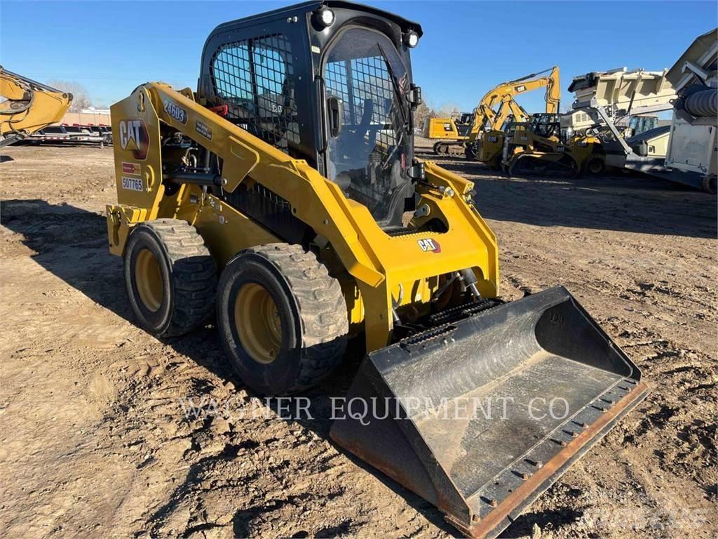 CAT 246D3 Міні-навантажувачі