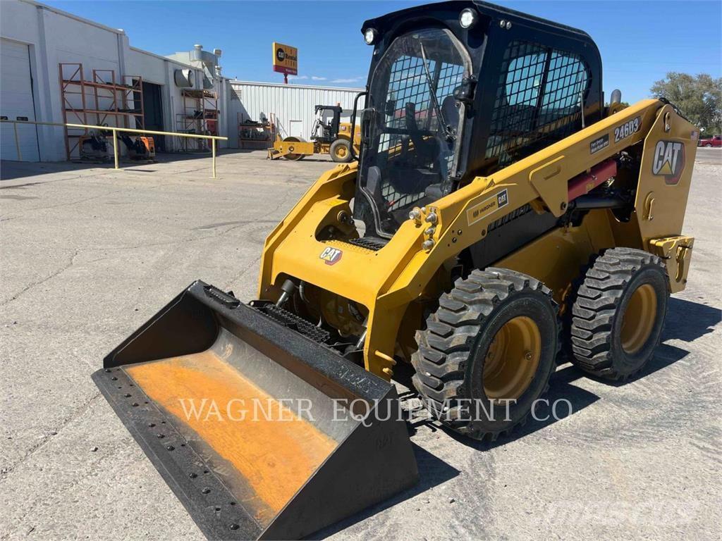CAT 246D3 Міні-навантажувачі