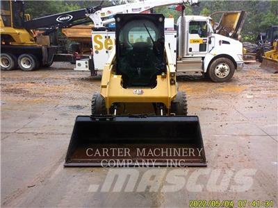 CAT 246D3 AC Міні-навантажувачі