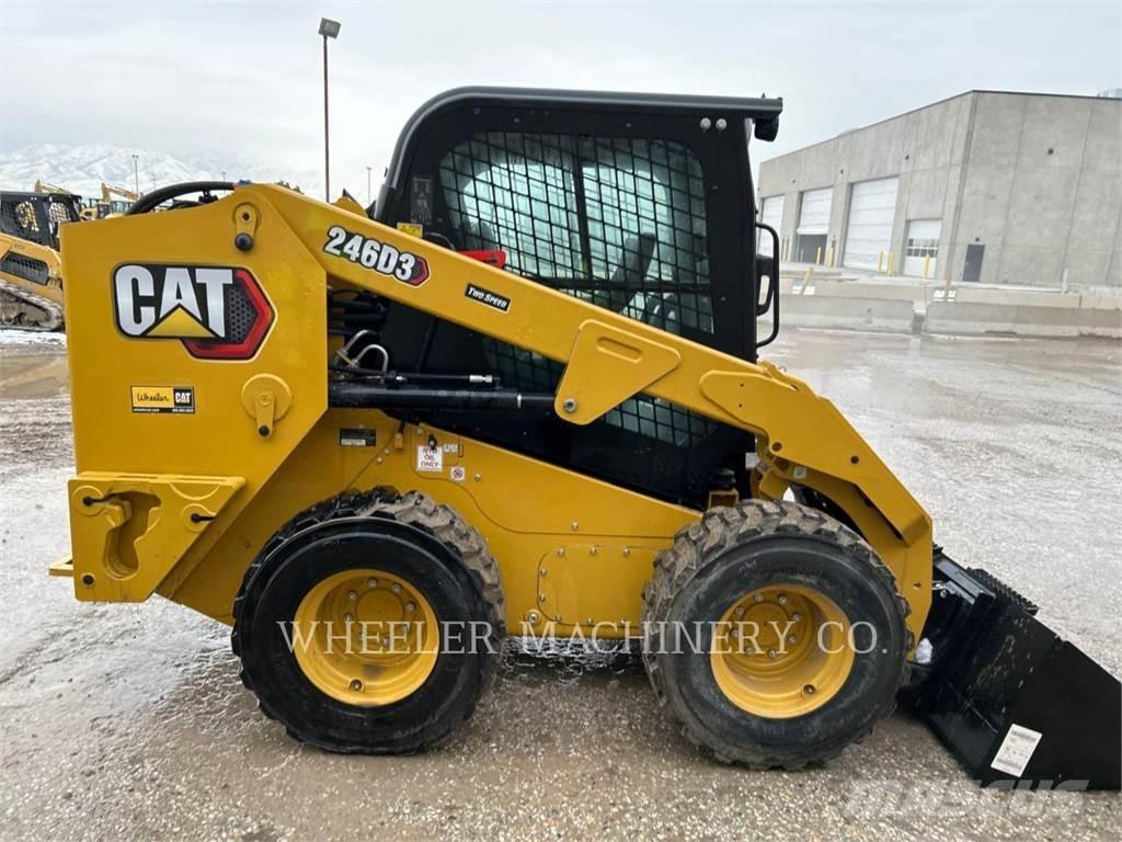 CAT 246D3 C3H2 Міні-навантажувачі