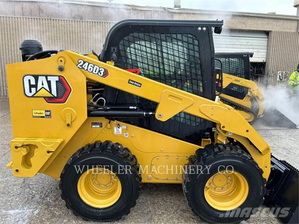 CAT 246D3 C3H2 Міні-навантажувачі