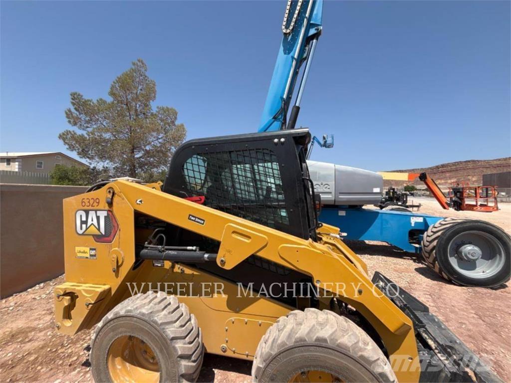 CAT 246D3 C3H2 Міні-навантажувачі