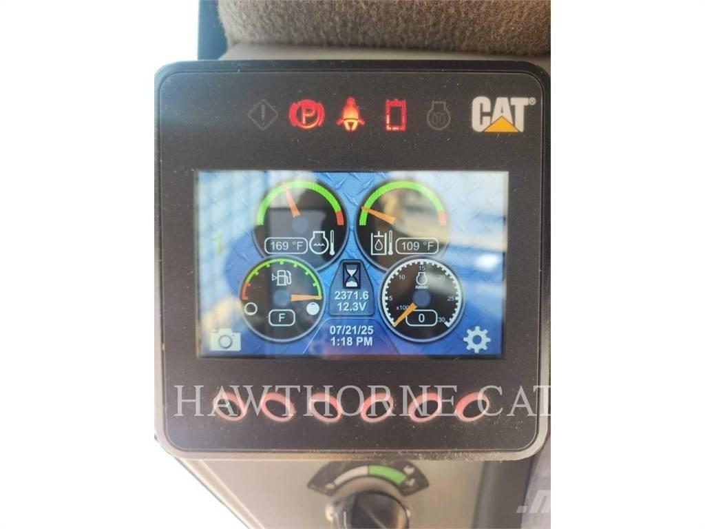 CAT 246D3H2O Міні-навантажувачі
