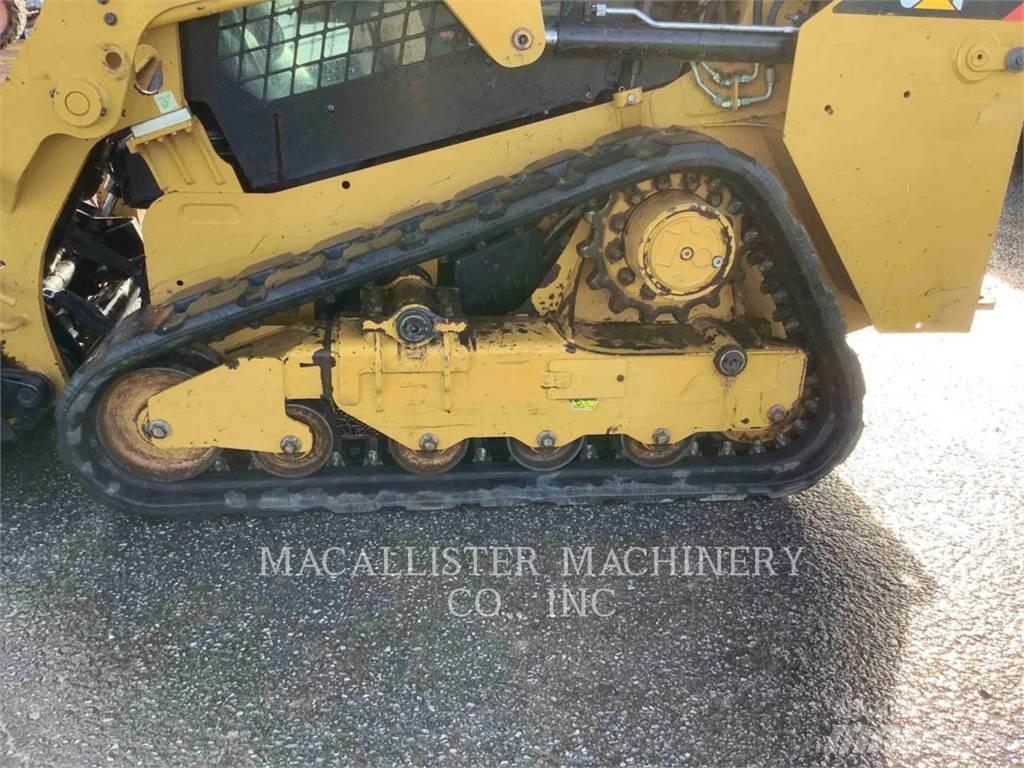 CAT 249D Гусеничні вантажники