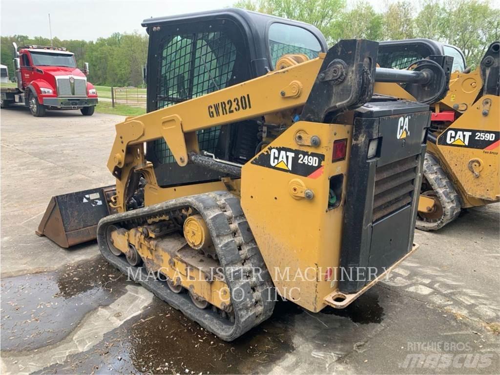 CAT 249D Гусеничні вантажники