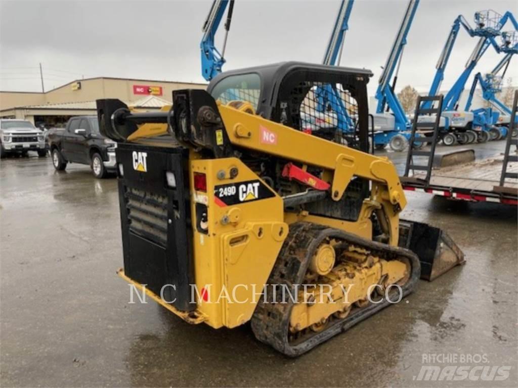 CAT 249D Міні-навантажувачі