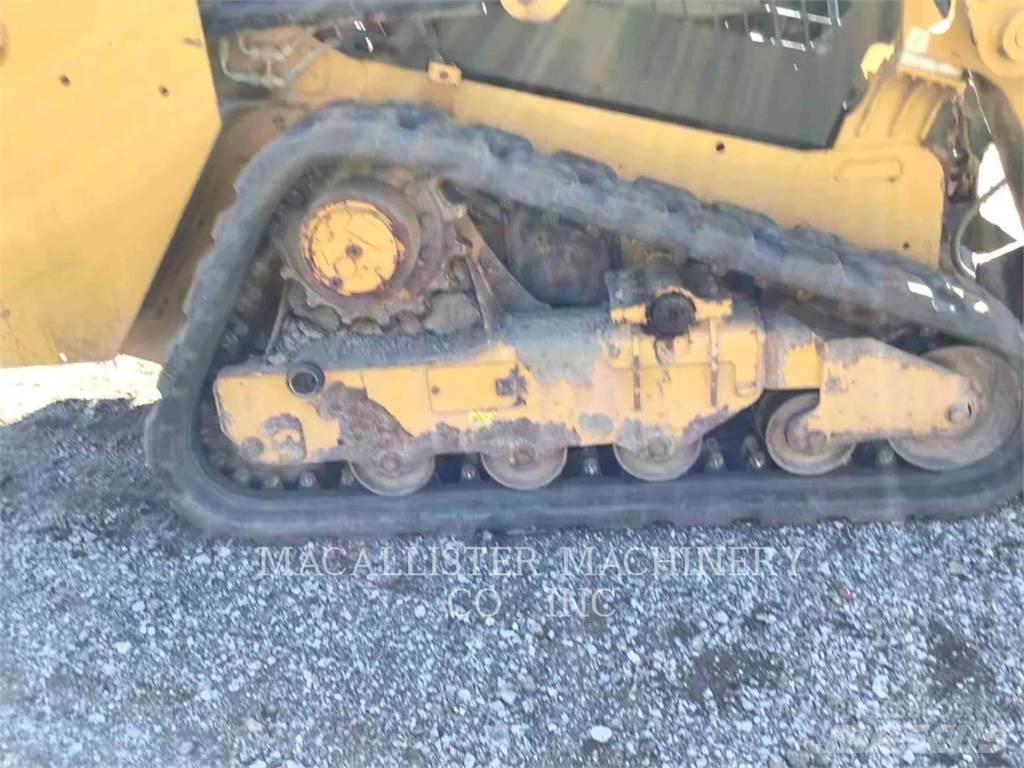 CAT 249D Гусеничні вантажники