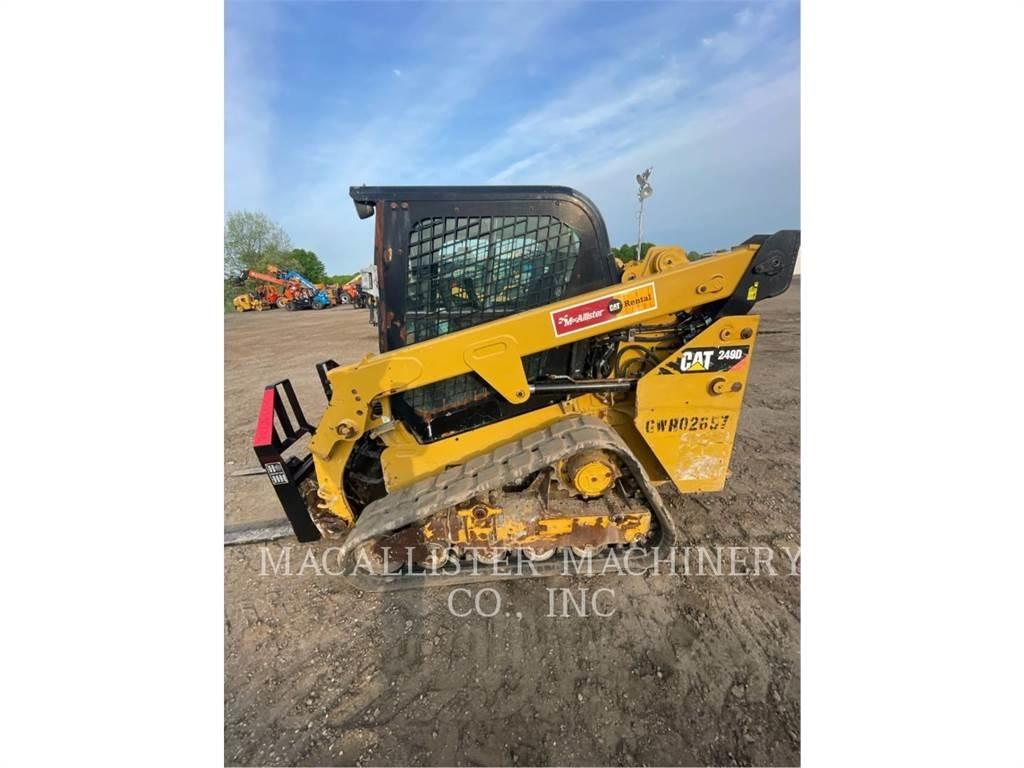 CAT 249D Гусеничні вантажники