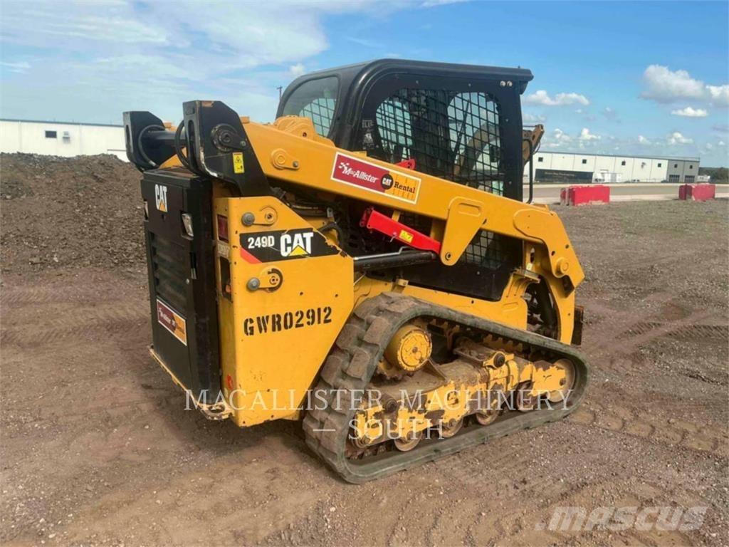 CAT 249D Гусеничні вантажники