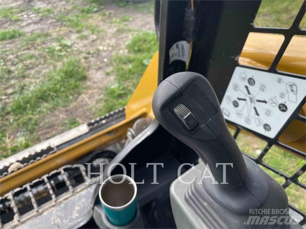 CAT 249D3 Гусеничні вантажники