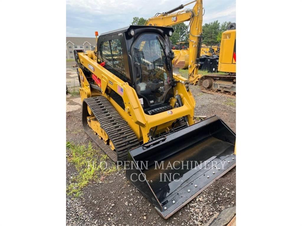 CAT 249D3 Гусеничні вантажники